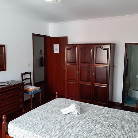 Quarto1 Com Wc Privado E Cozinha Partilhada Ponta Delgada Buitenkant foto